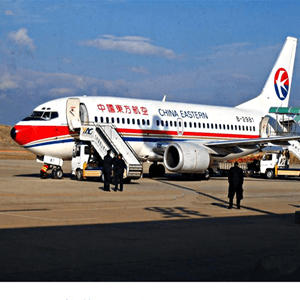 铜仁凤凰机场物流航空快运业稳步发展的原因是什么？